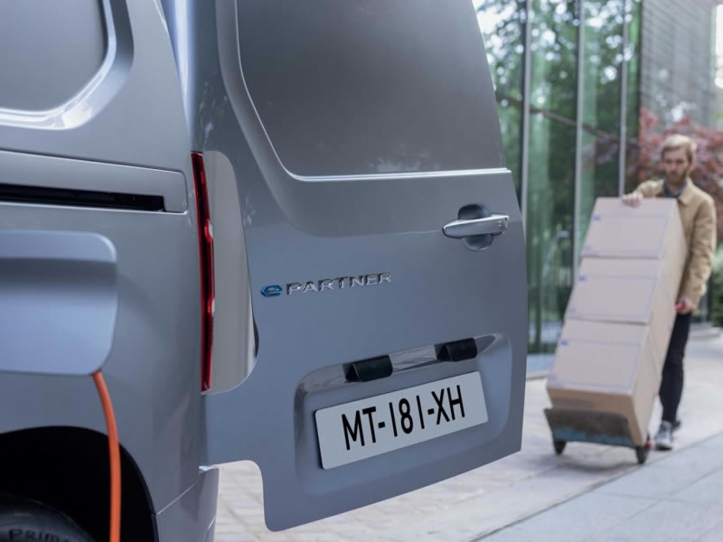 2022 – the year of the electric van